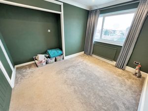 Bedroom- click for photo gallery